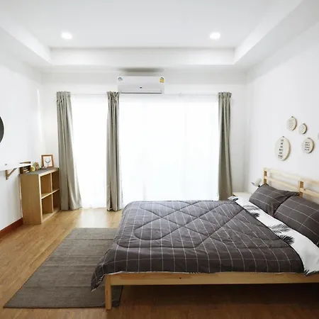 Travelcation Bed & Studio