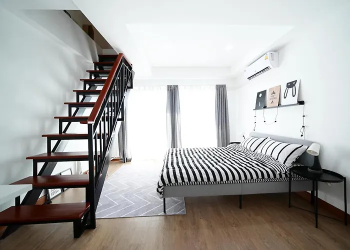 Travelcation Bed & Studio Bangkok